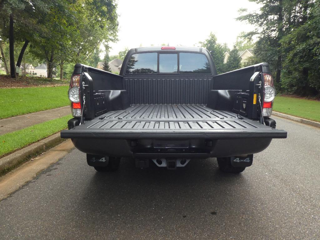 2015 Toyota Tacoma - $23,995
