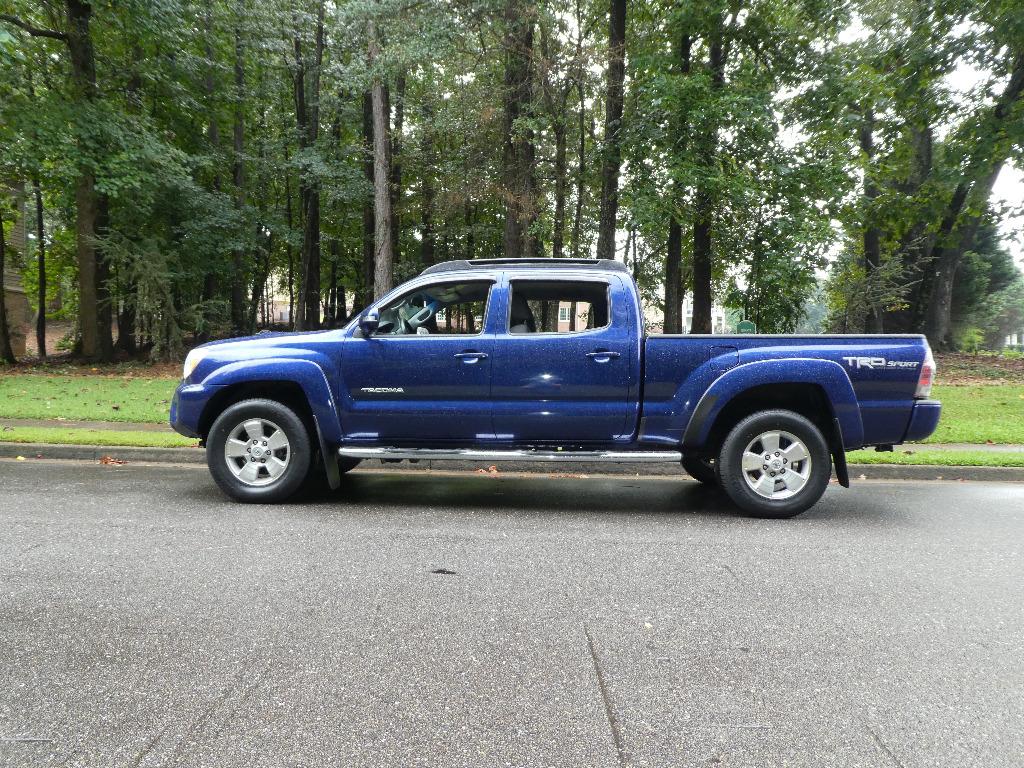 2015 Toyota Tacoma - $24,495
