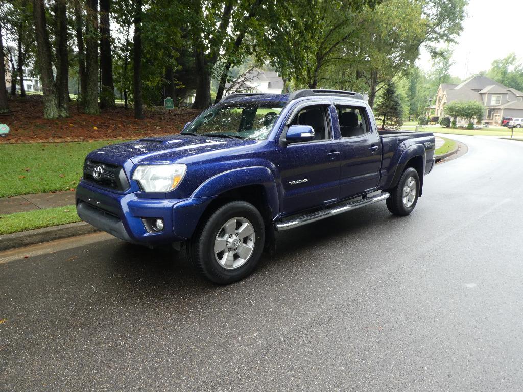 2015 Toyota Tacoma - $24,495