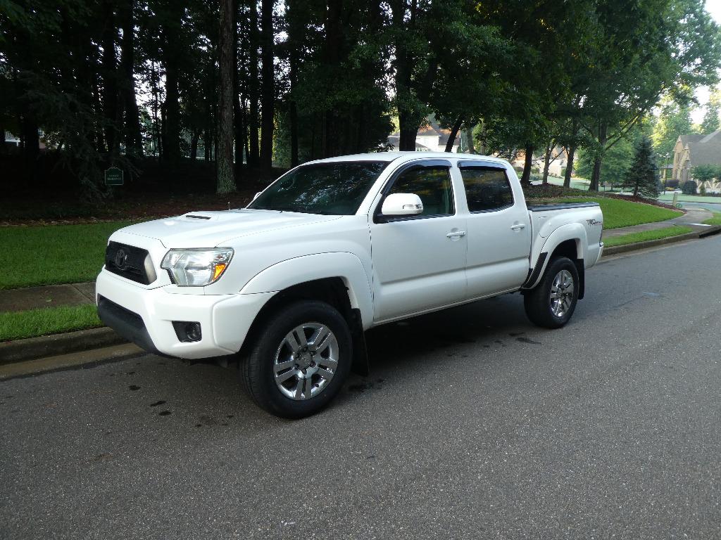2012 Toyota Tacoma - $19,995