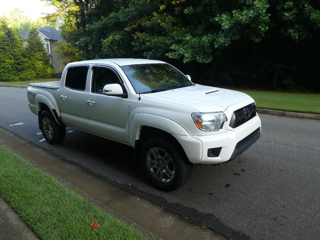 2012 Toyota Tacoma - $19,995