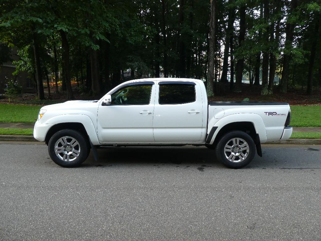 2012 Toyota Tacoma - $19,995