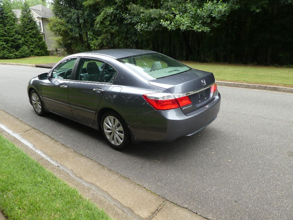 2013 Honda Accord - $15,495