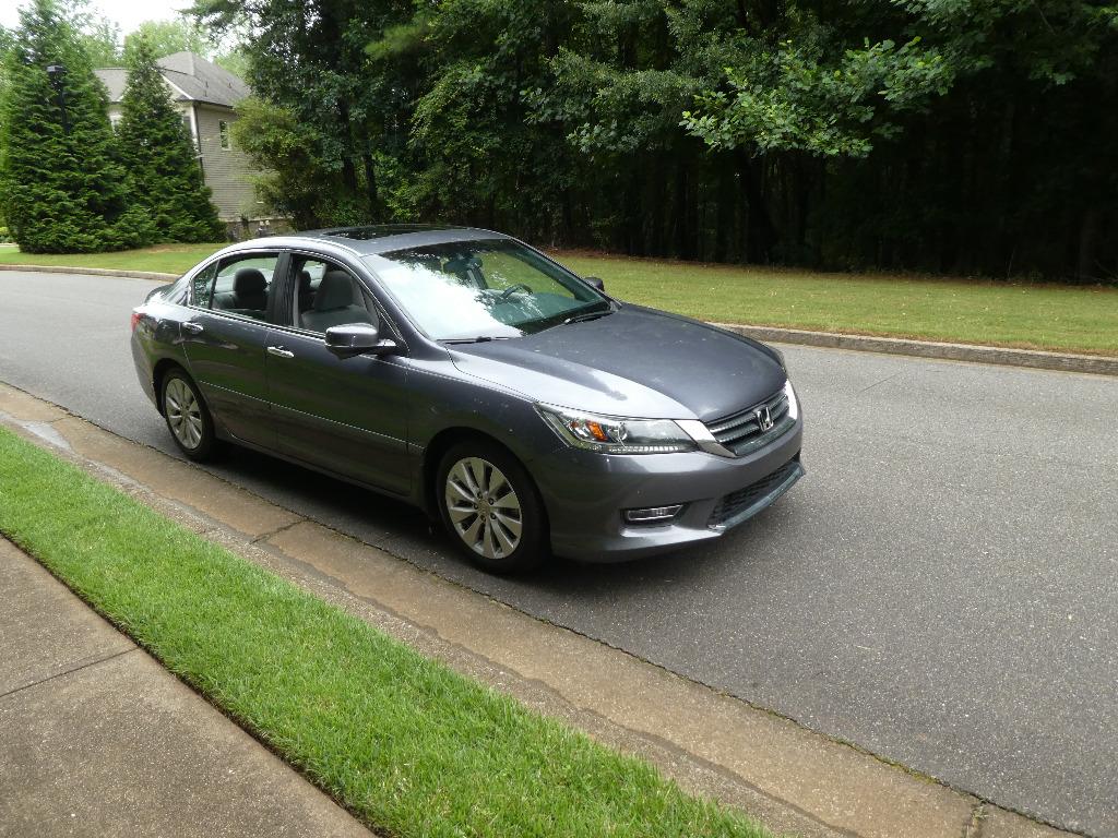 2013 Honda Accord - $15,495