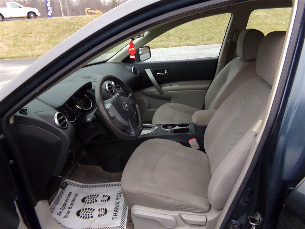 2012 Nissan Rogue S photo