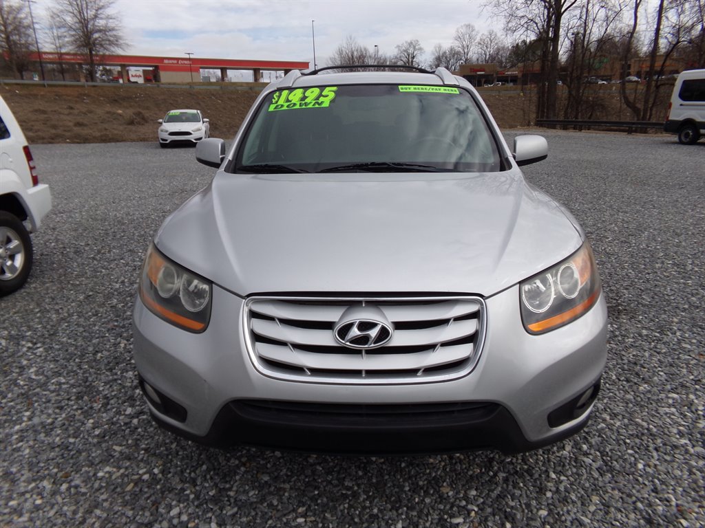 2011 Hyundai Santa Fe SE photo