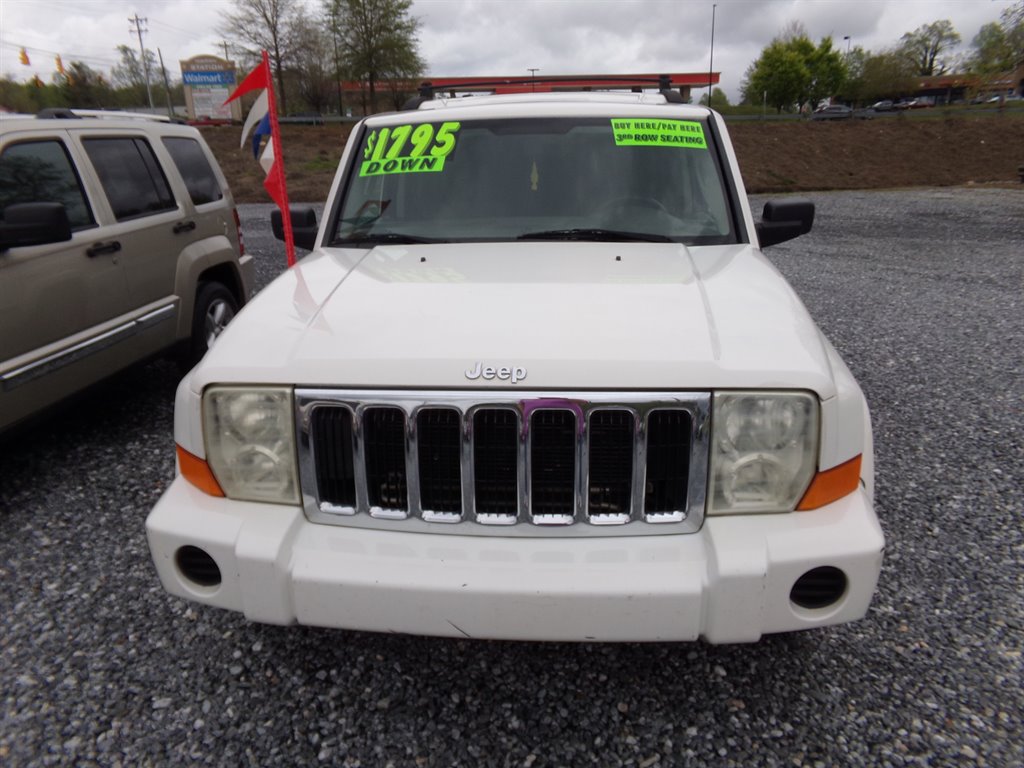 2007 Jeep Commander Sport photo