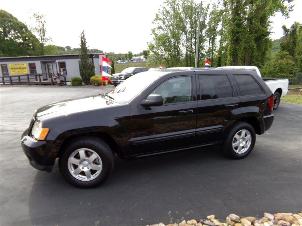 2008 Jeep Grand Cherokee Laredo photo