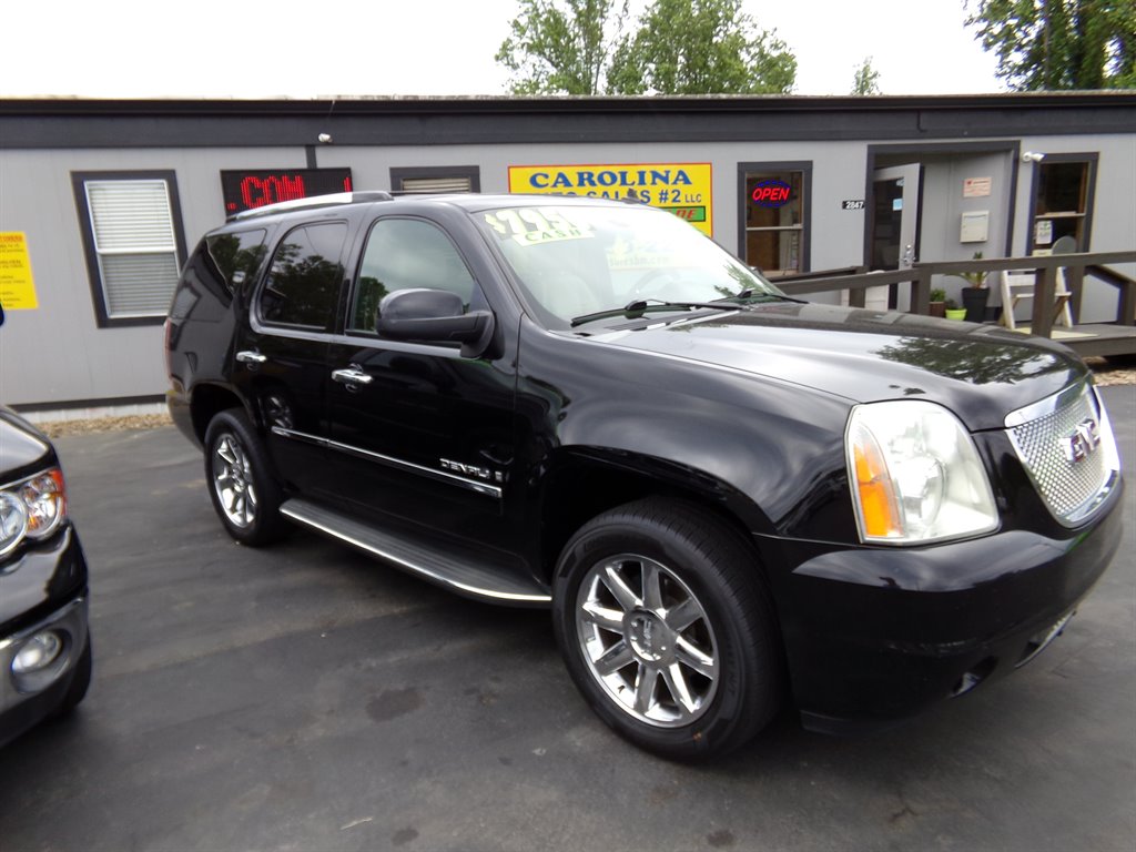 2009 GMC Yukon Denali photo