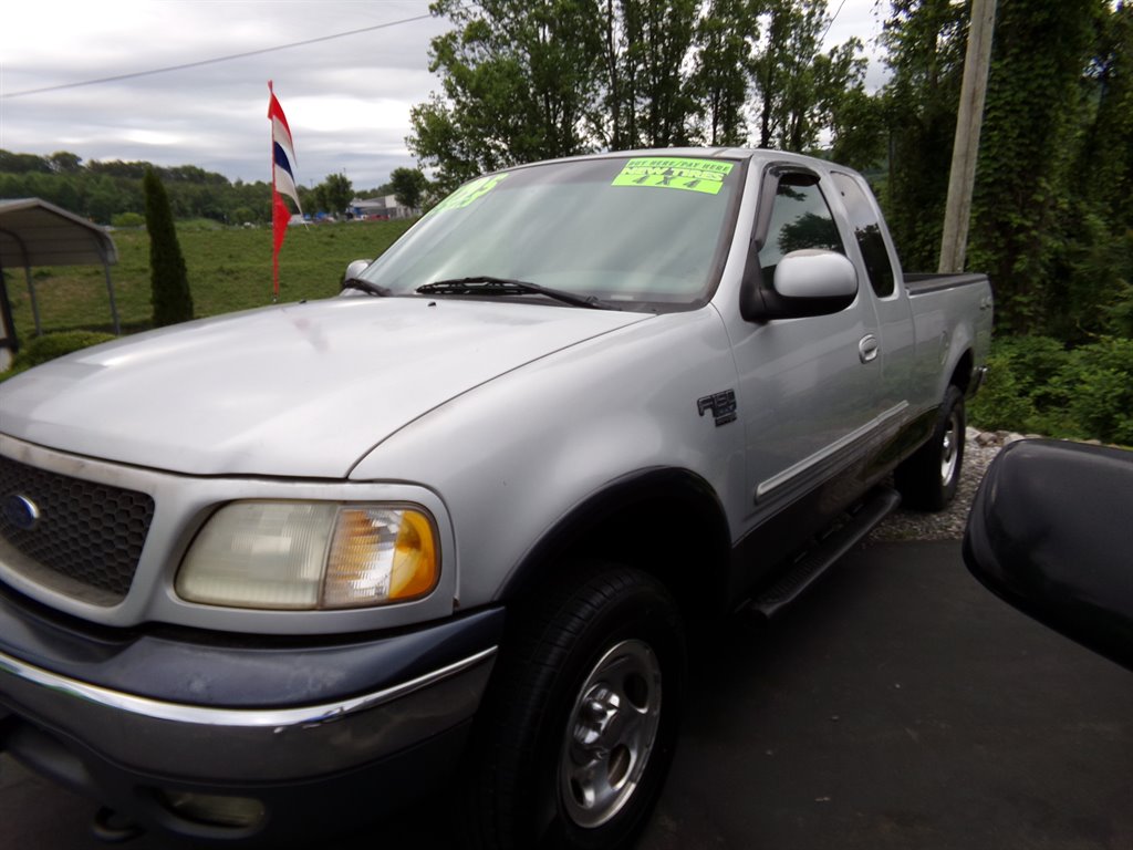 2000 Ford F-150 XL photo