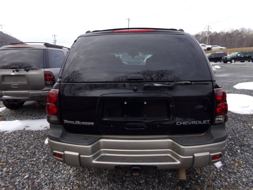 2002 Chevrolet Blazer - $4,995