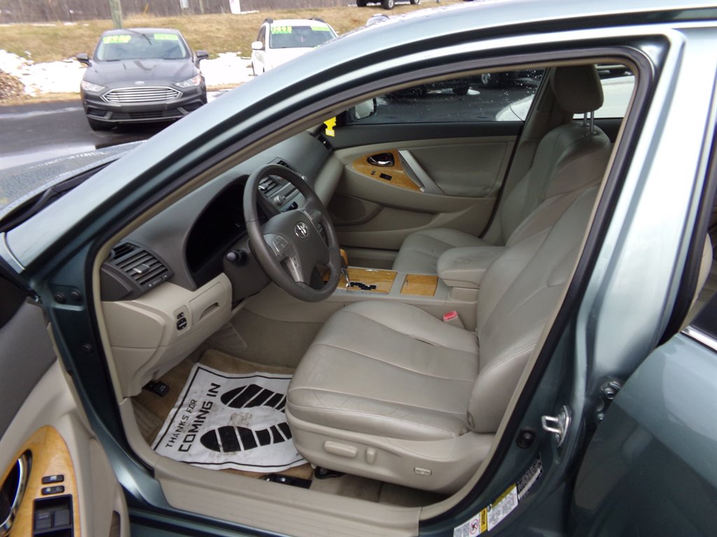2007 Toyota Camry - $7,500