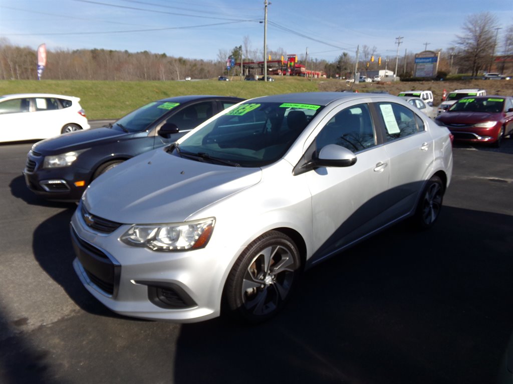 2017 Chevrolet Sonic - $7,495