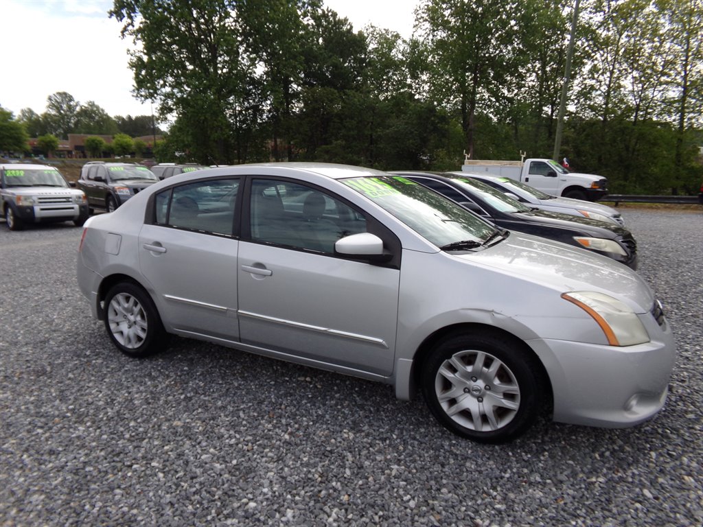 2010 Nissan Sentra - $5,495