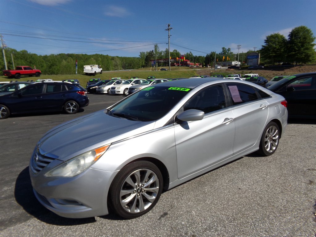 2013 Hyundai Sonata - $5,995