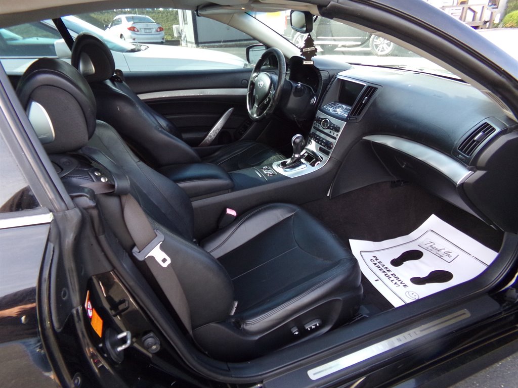 2009 INFINITI G - $6,750