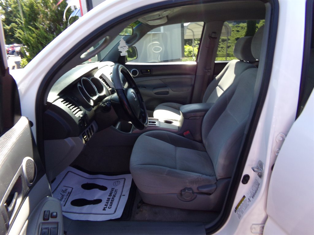 2007 Toyota Tacoma - $9,995