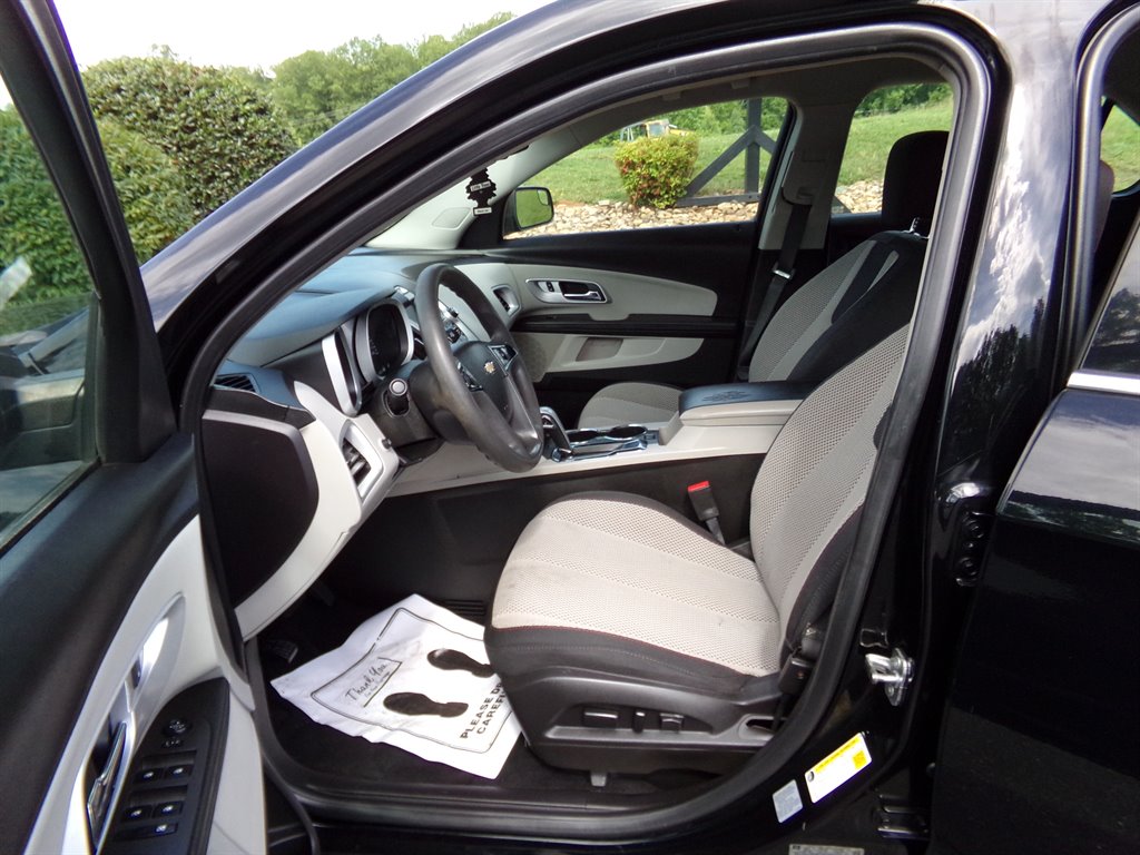 2015 Chevrolet Equinox - $6,995