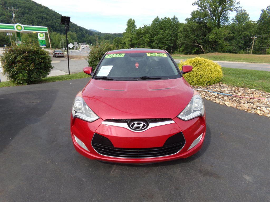 2014 Hyundai Veloster - $7,500