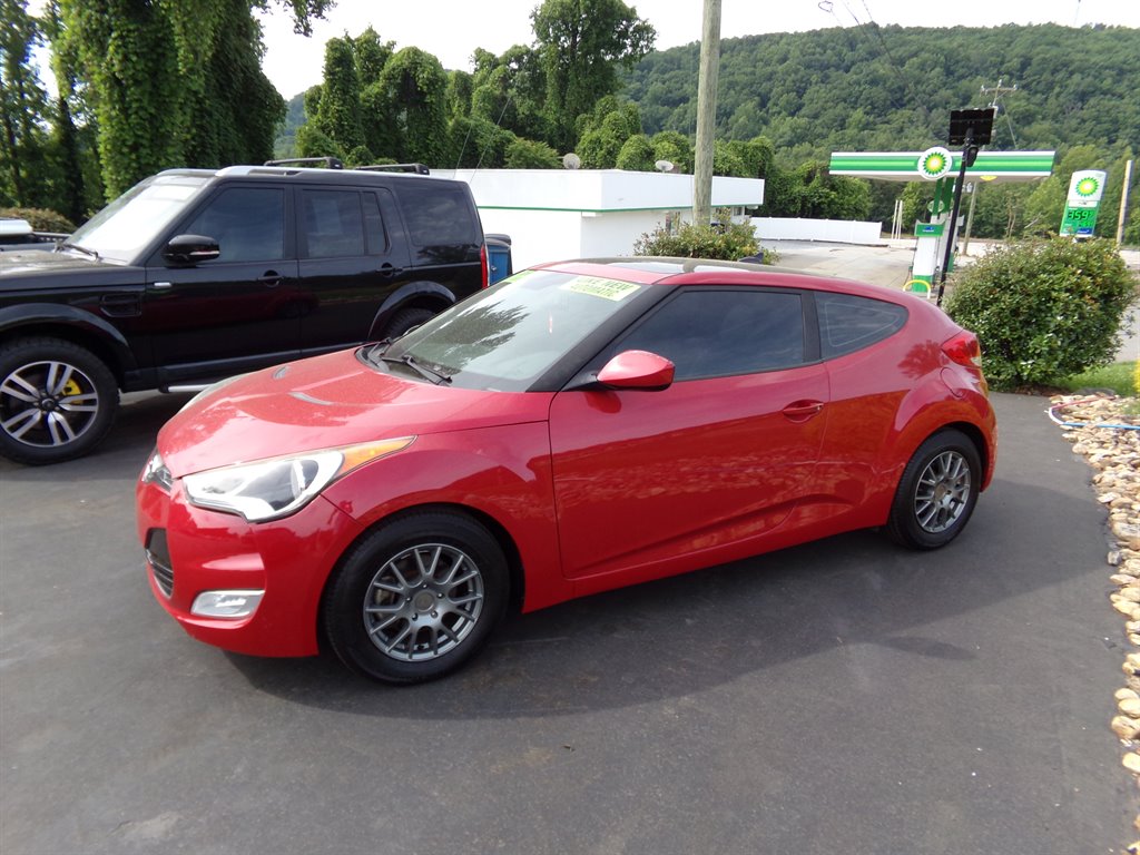 2014 Hyundai Veloster - $7,500
