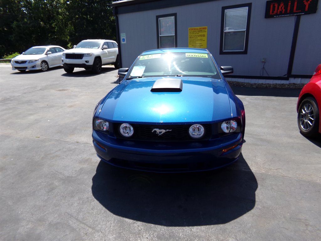 2007 Ford Mustang - $9,495
