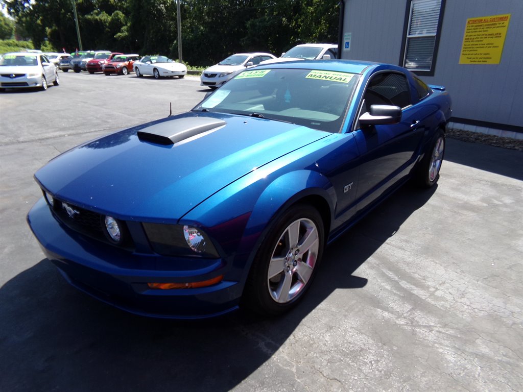 2007 Ford Mustang - $9,495