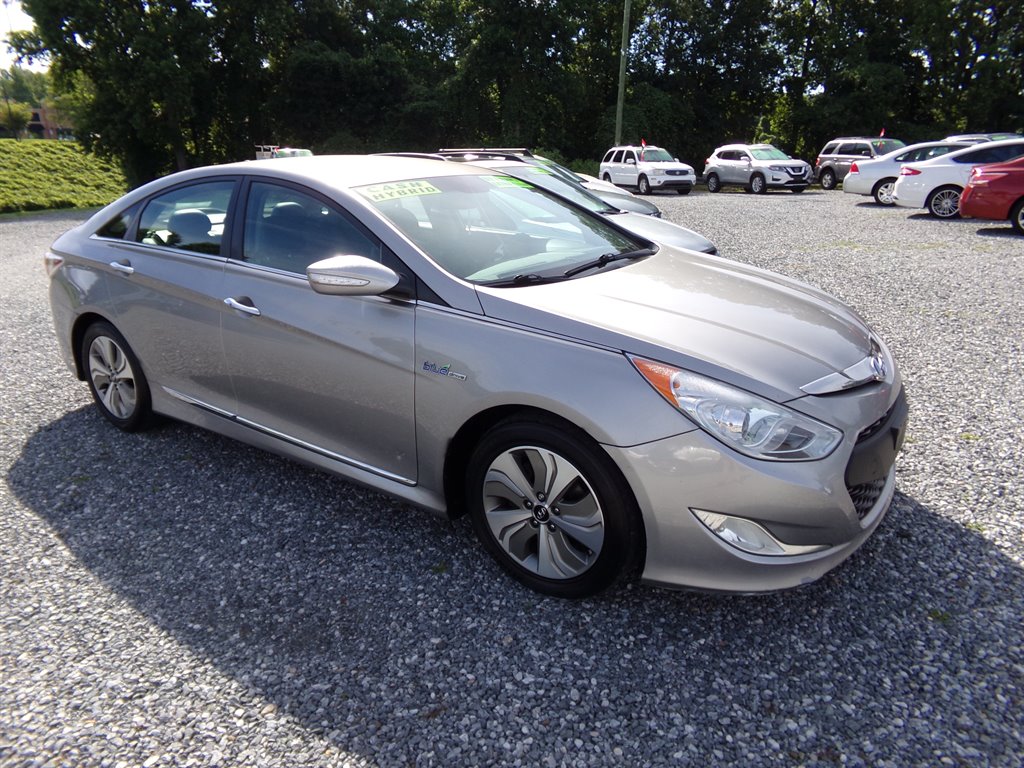 2013 Hyundai Sonata - $6,495