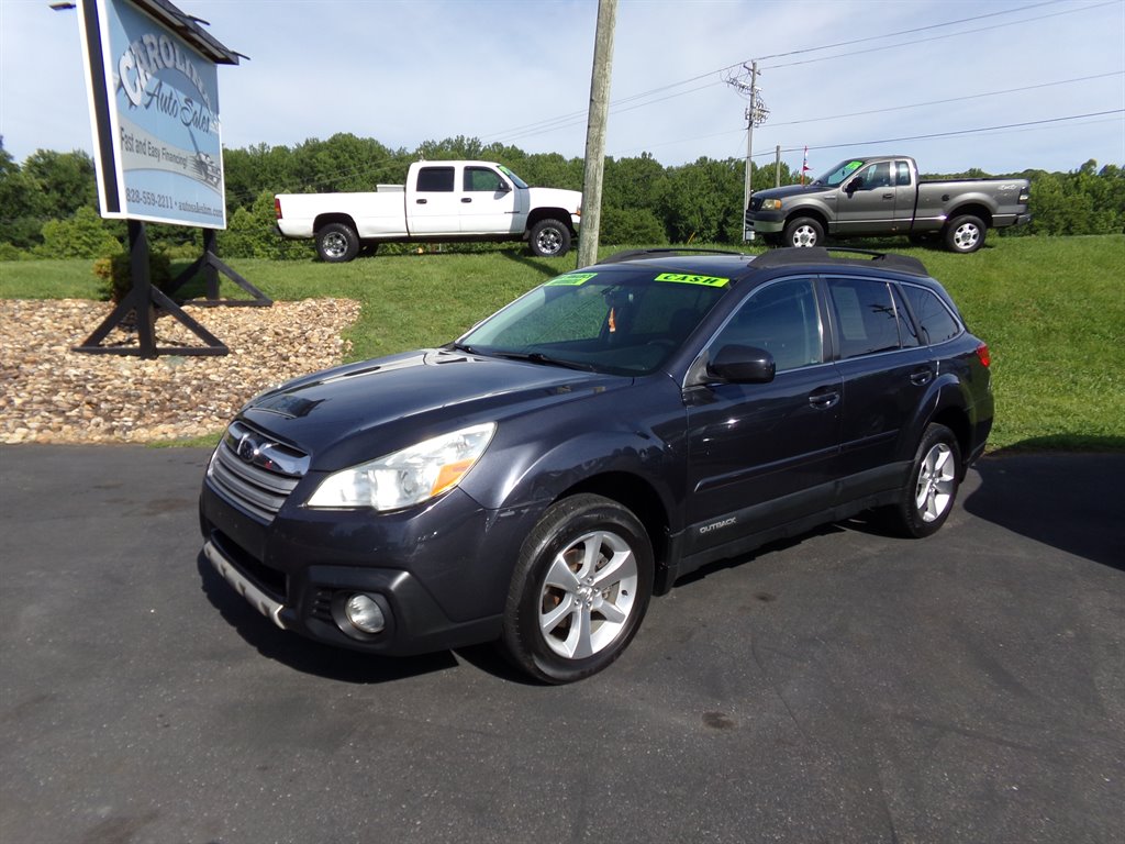 2013 Subaru Outback - $6,495