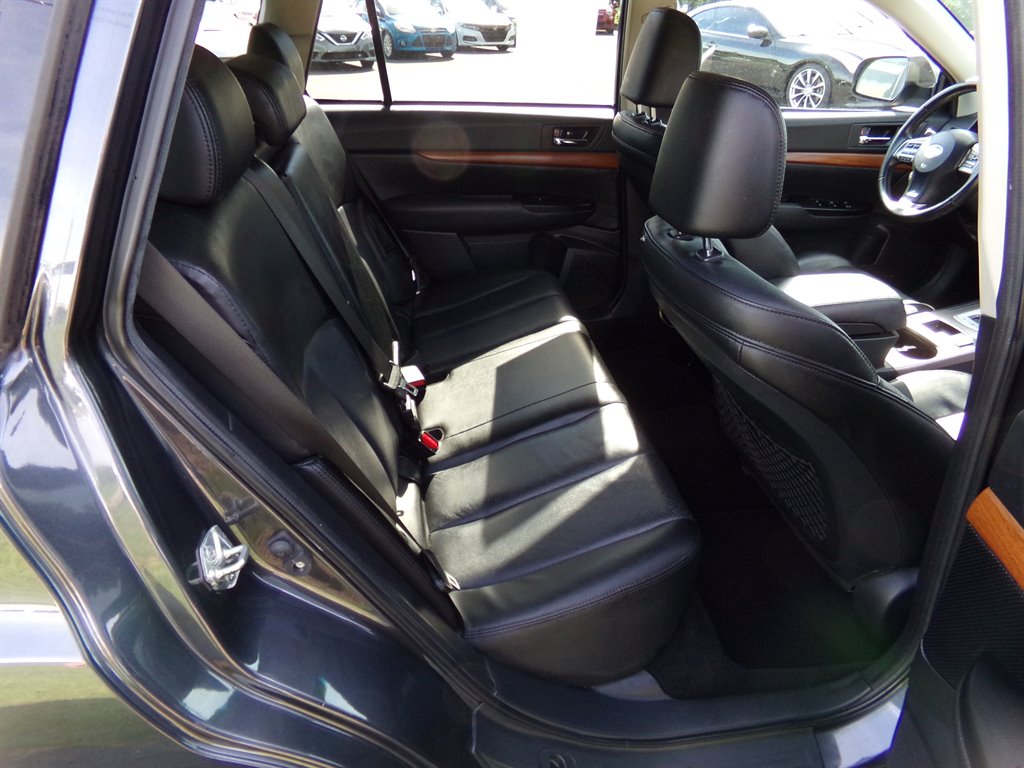2013 Subaru Outback - $6,495
