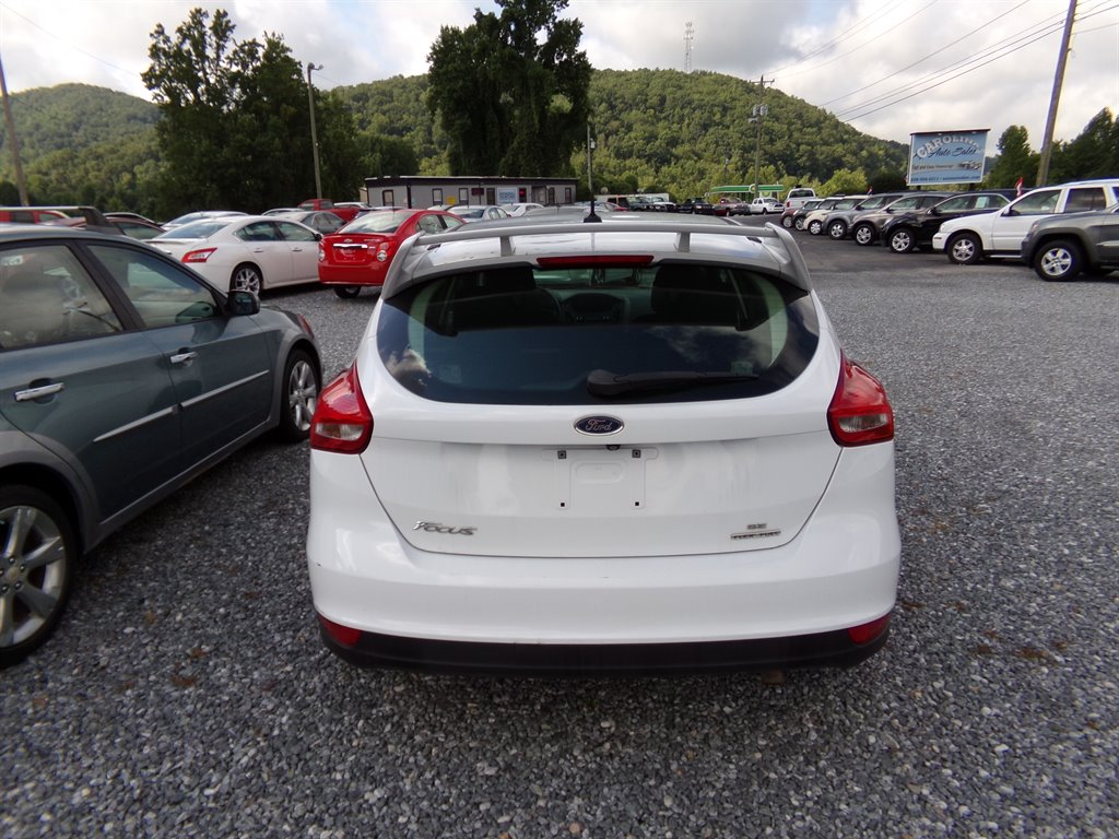 2016 Ford Focus - $6,495
