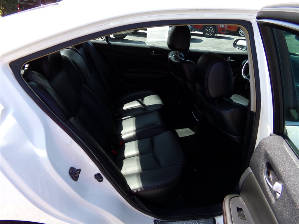 2009 Nissan Maxima - $6,995