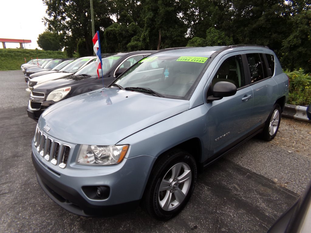 2013 Jeep Compass - $6,995