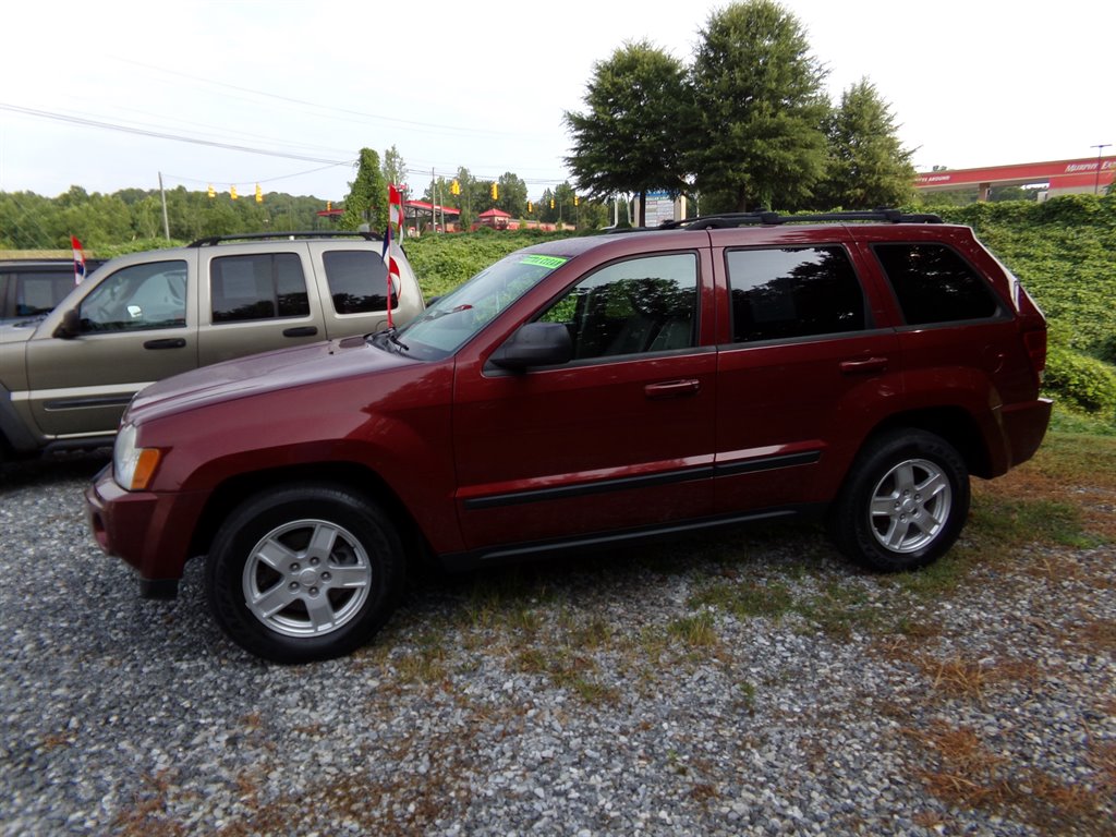 2007 Jeep Cherokee - $5,495