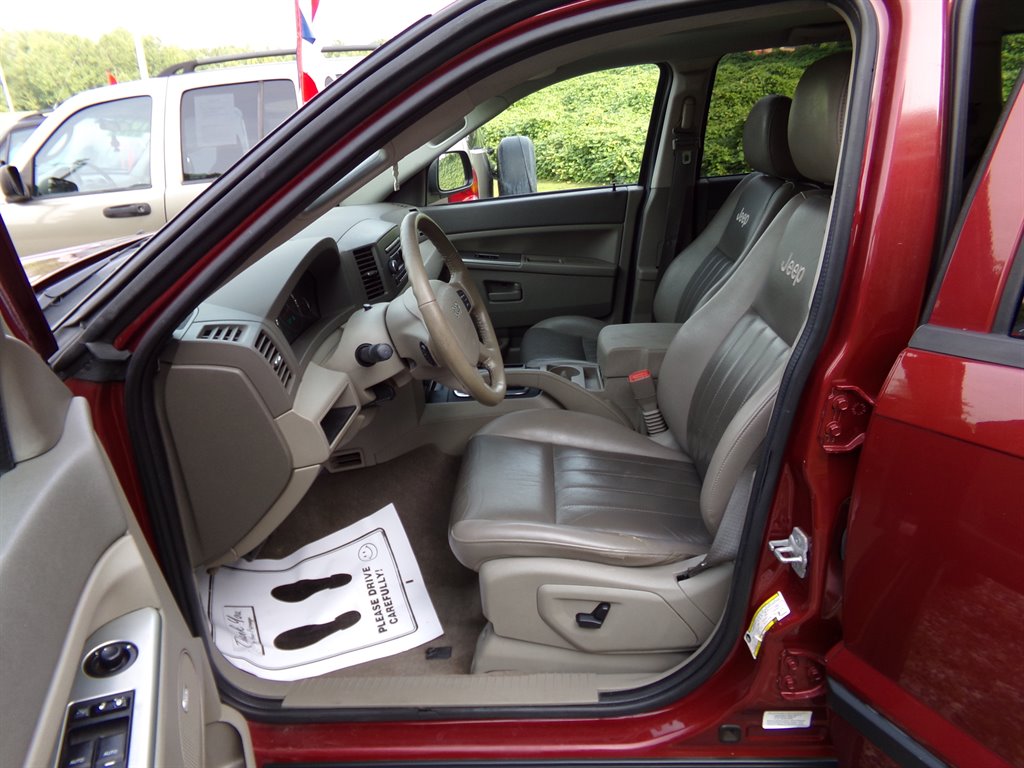 2007 Jeep Cherokee - $5,495