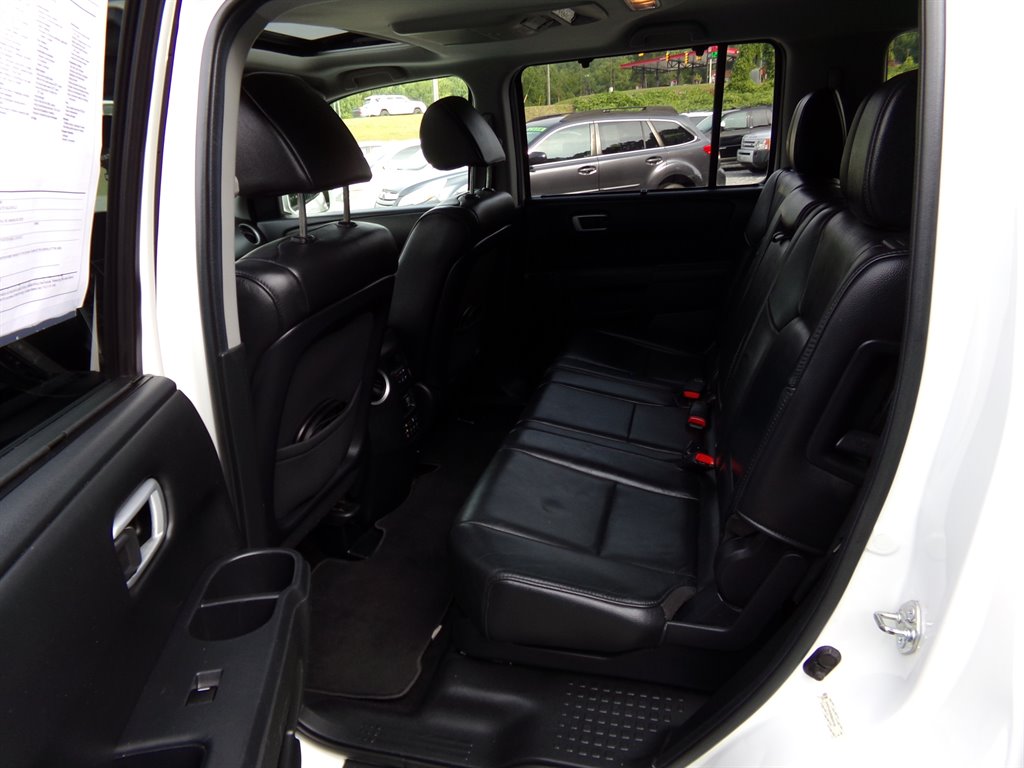 2013 Honda Pilot - $9,450