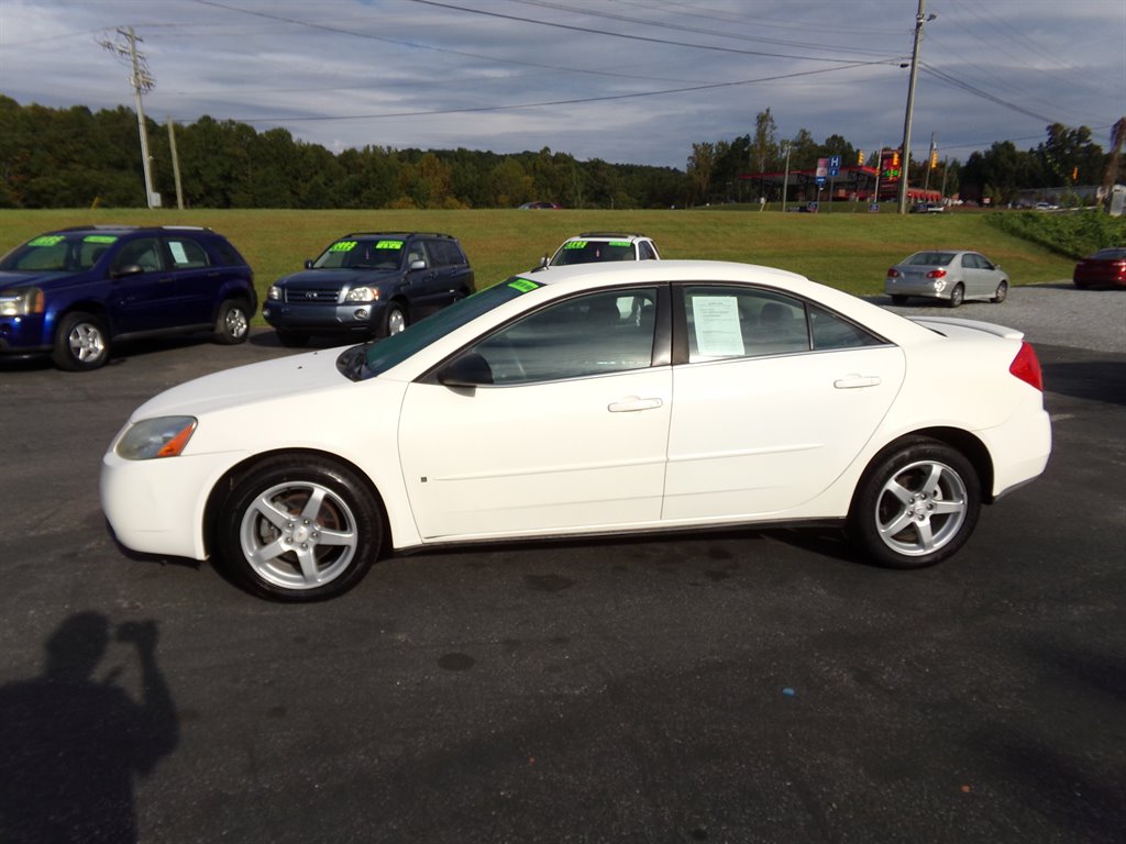 2008 Pontiac G6 - $3,995