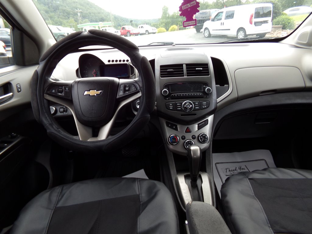 2015 Chevrolet Sonic - $3,995
