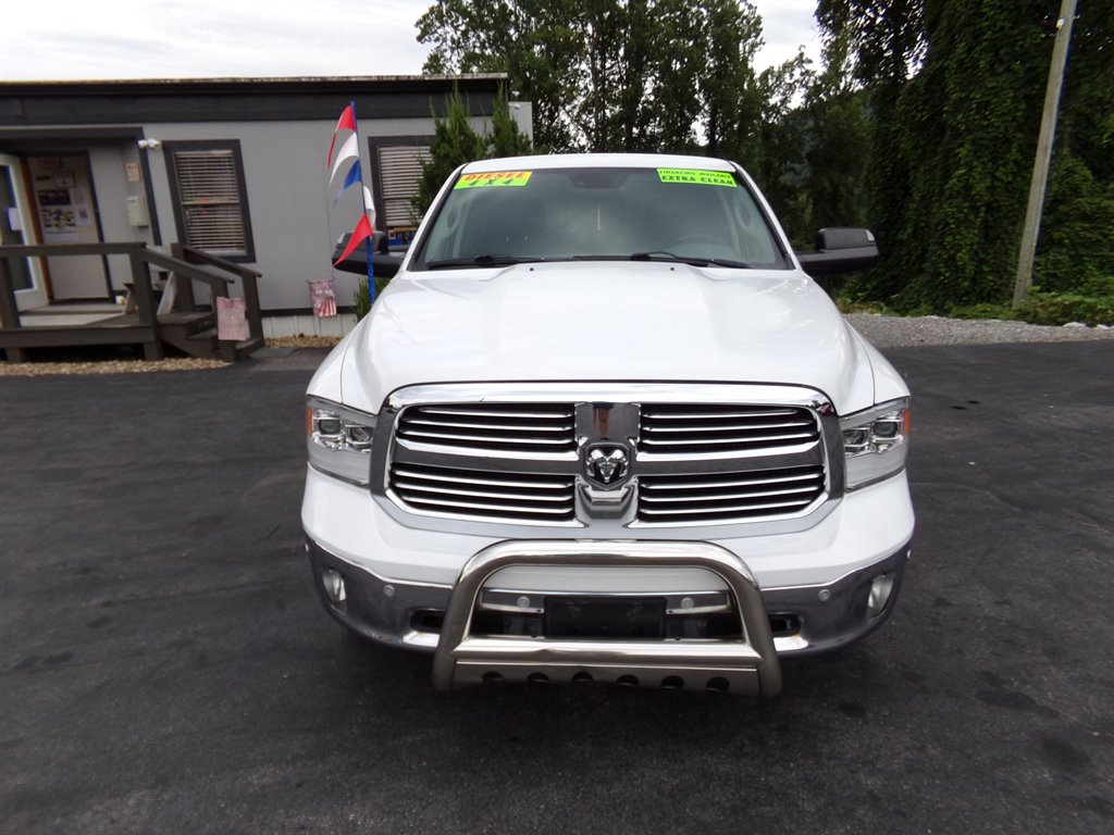 2015 Ram 1500 - $15,500