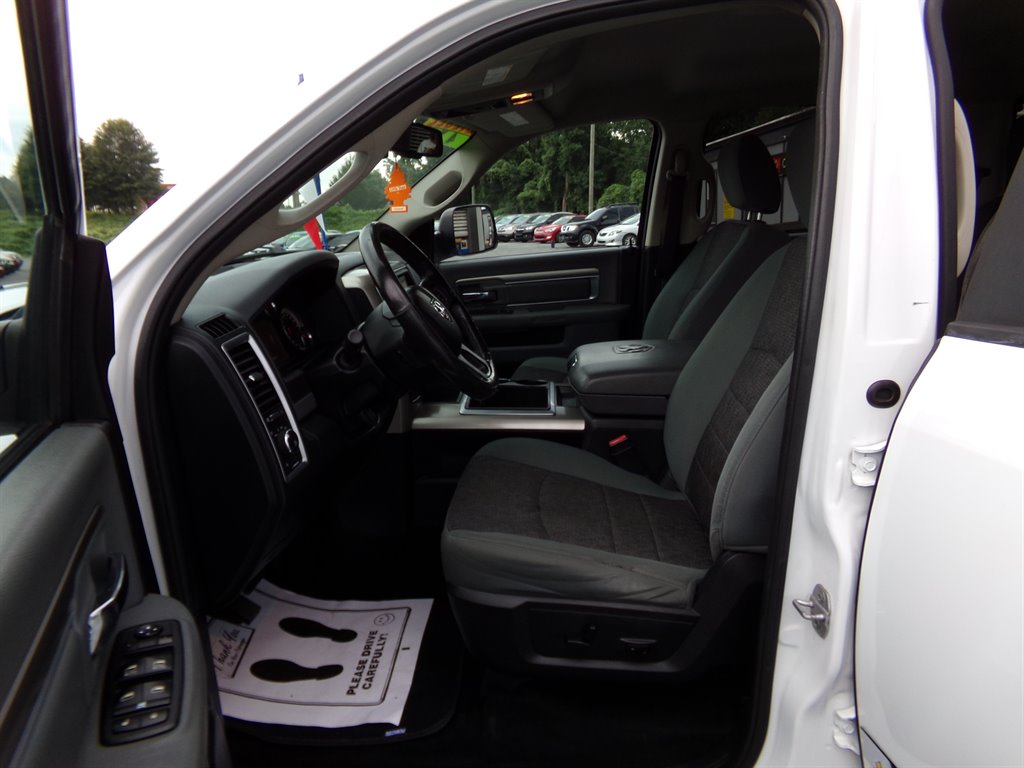 2015 Ram 1500 - $15,500