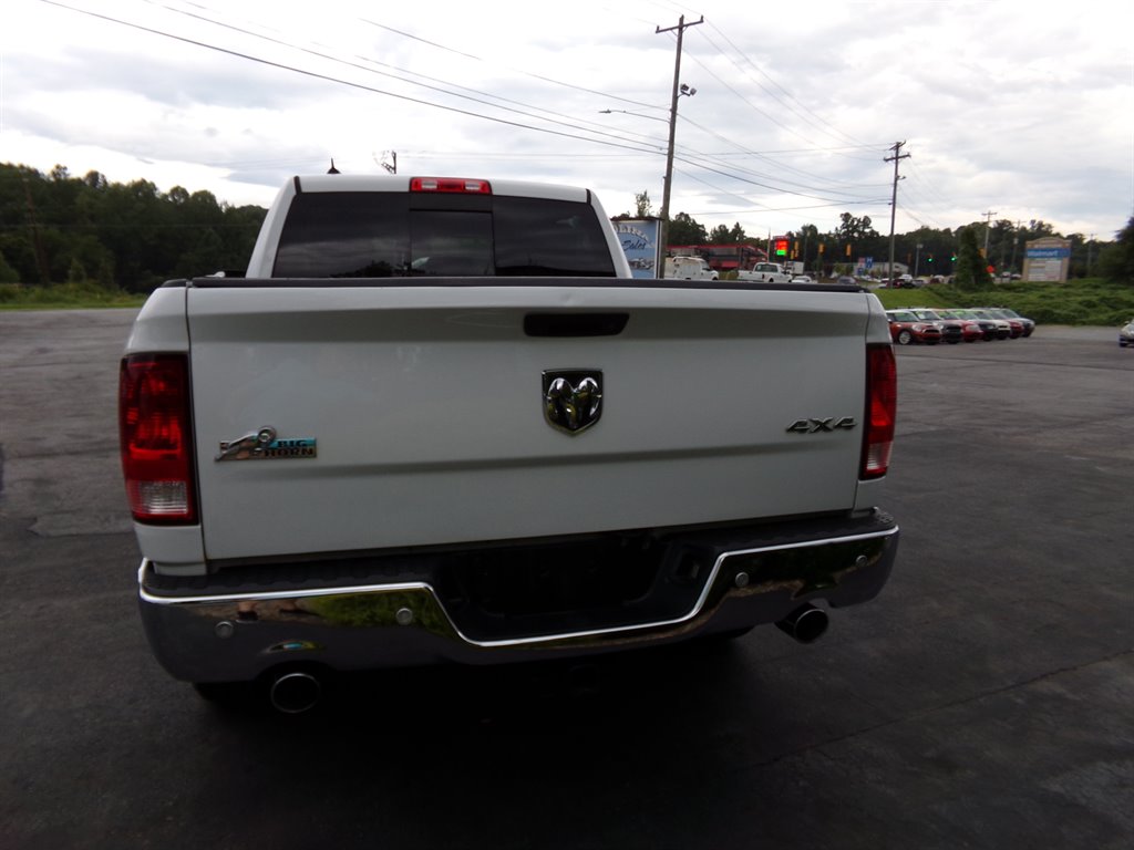 2015 Ram 1500 - $15,500