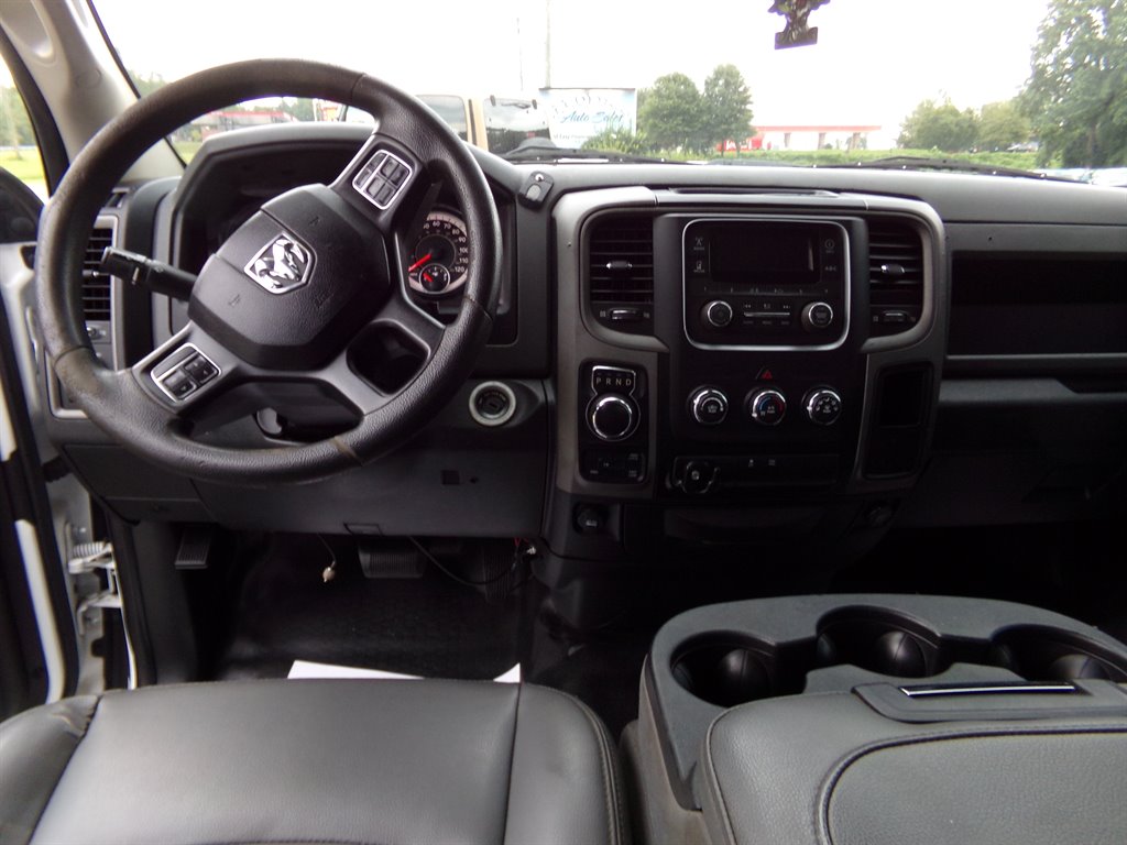 2017 Ram 1500 - $8,995