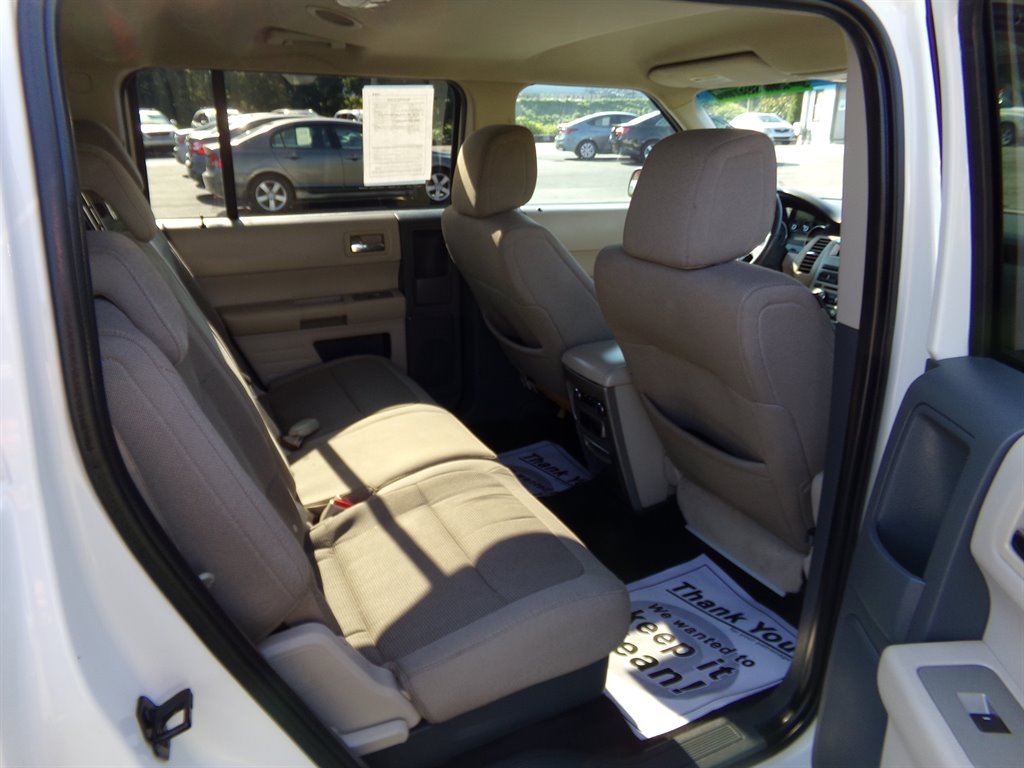 2009 Ford Flex - $6,495