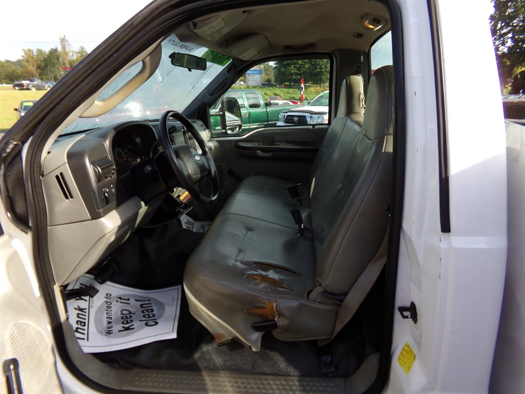 2006 Ford F-350 - $8,995