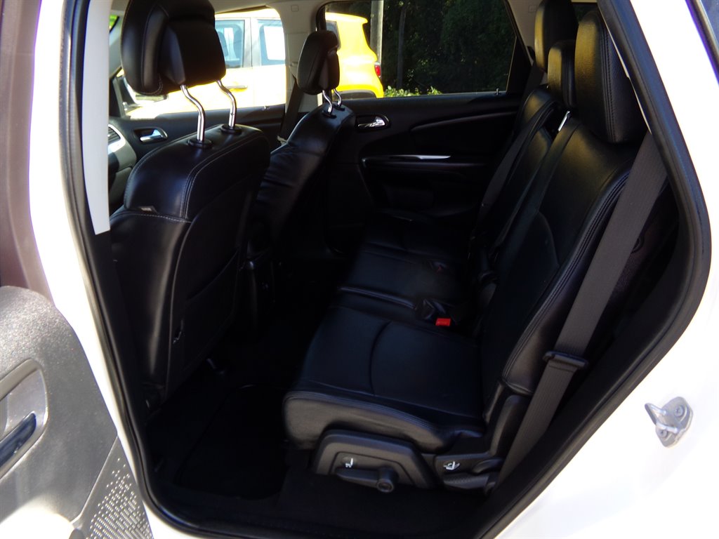2018 Dodge Journey - $7,995