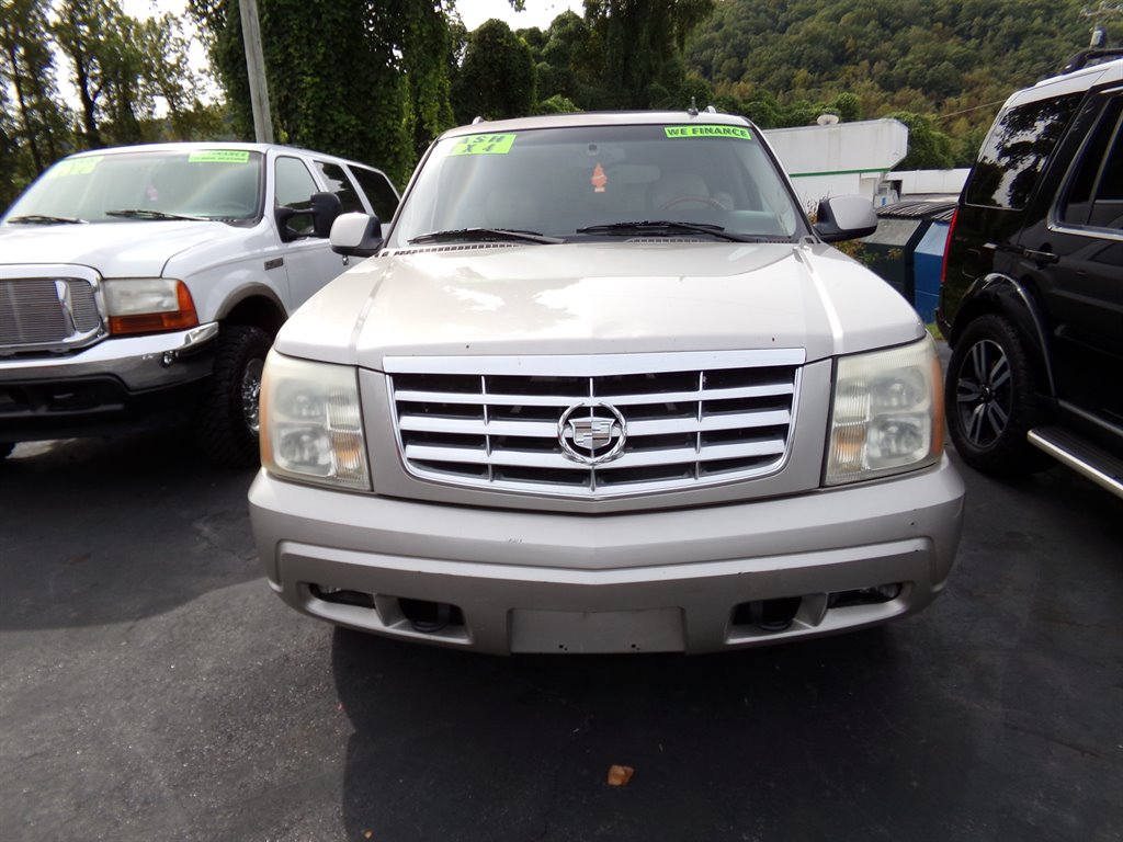 2006 Cadillac Escalade - $5,495