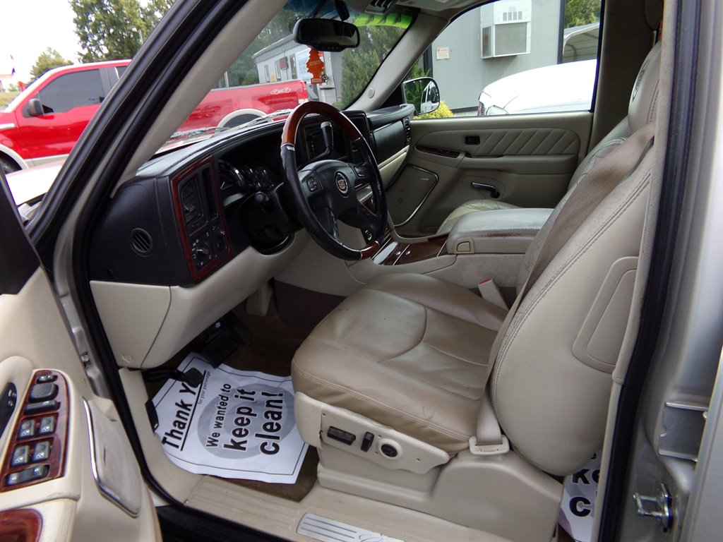 2006 Cadillac Escalade - $5,495