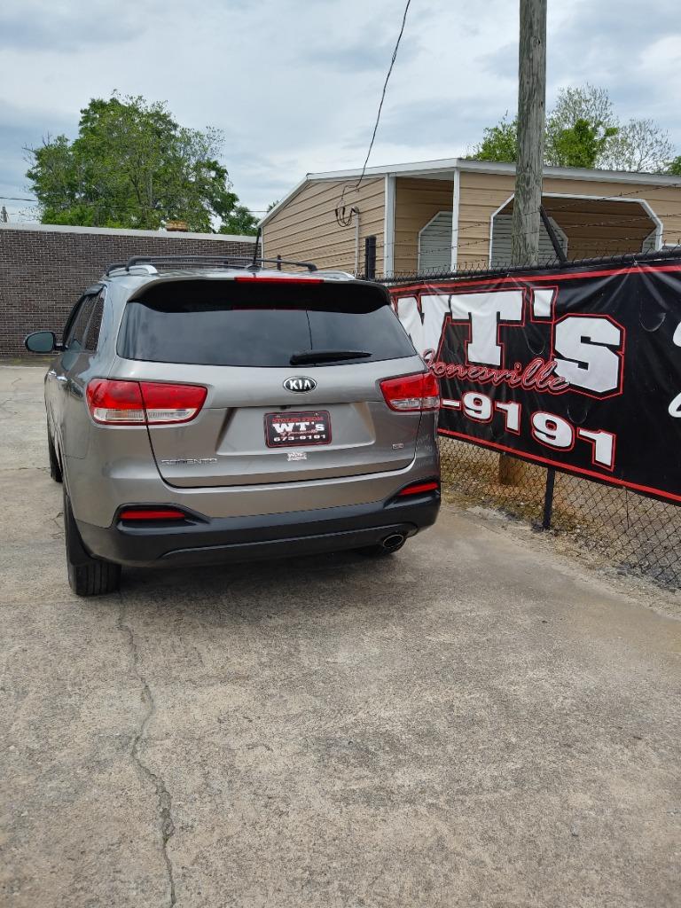 2016 Kia Sorento LX photo