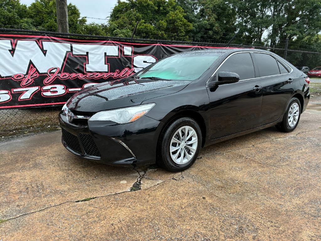 2017 Toyota Camry - $13,495