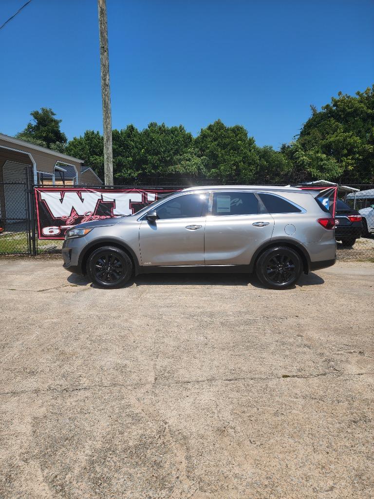 2019 Kia Sorento - $10,995