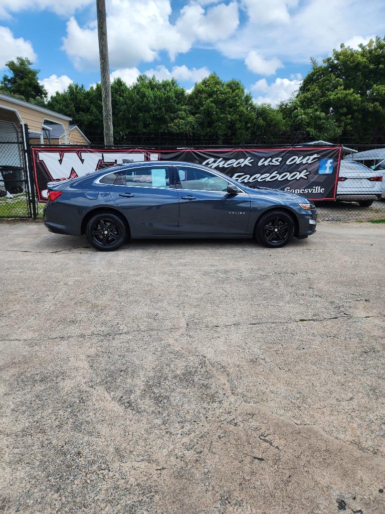 2019 Chevrolet Malibu - $10,995